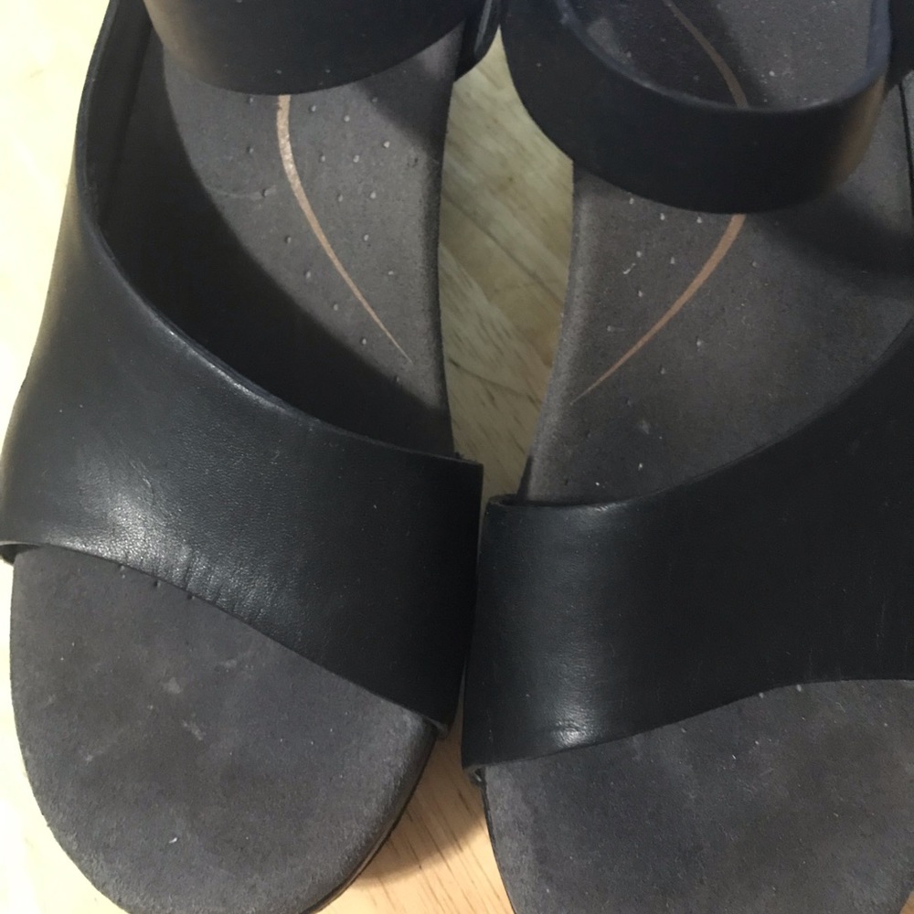 Dansko black leather sandal. Preowned.